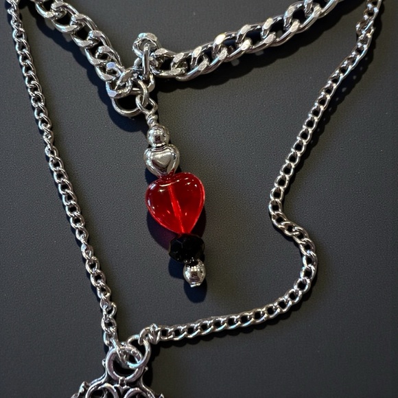 Layered Gothic Heart Lock and Key Pendant Necklace - Picture 11 of 16